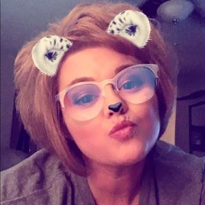 Meet your Posher, Noelle